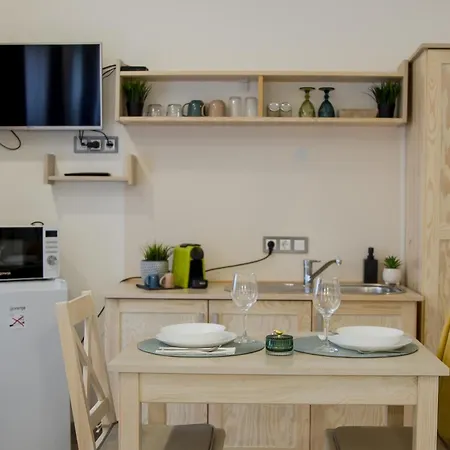 Hont Vendeghaz 아파트 Dregelypalank