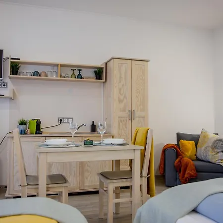 Hont Vendeghaz * Dregelypalank